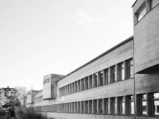 Institutsgebaeude1