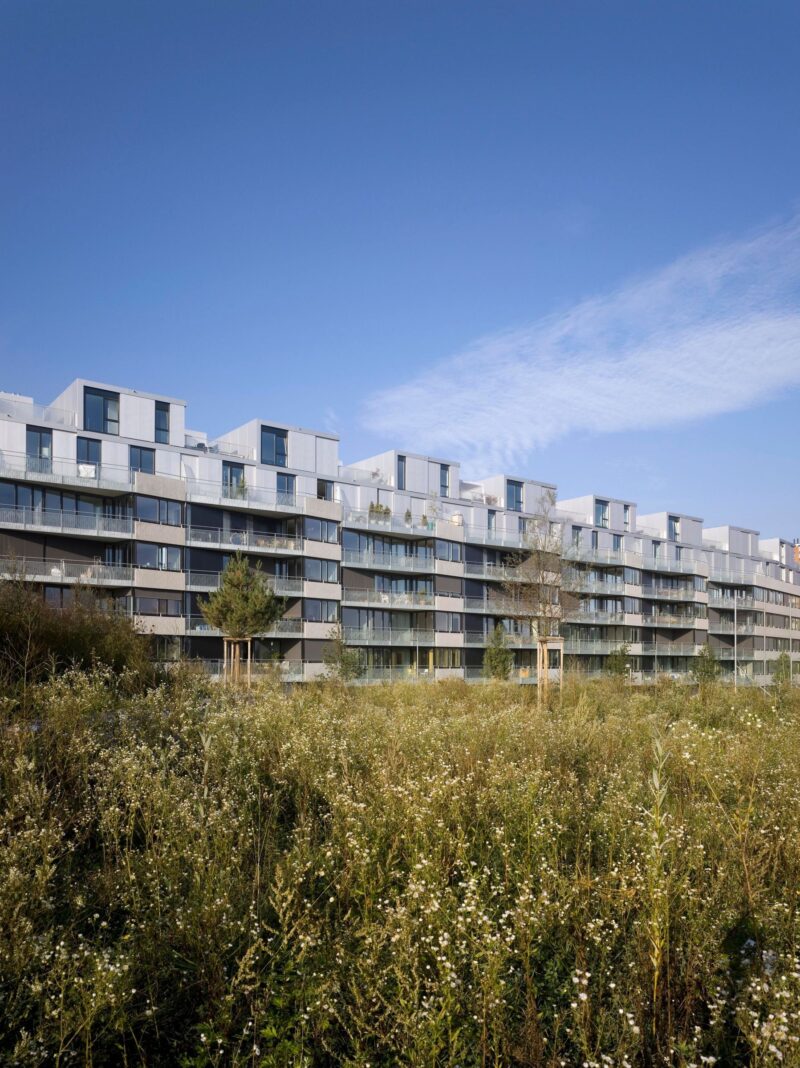 64a550ca91efbf312feeaaf3 MRH 02 0808 AF097 p 2600