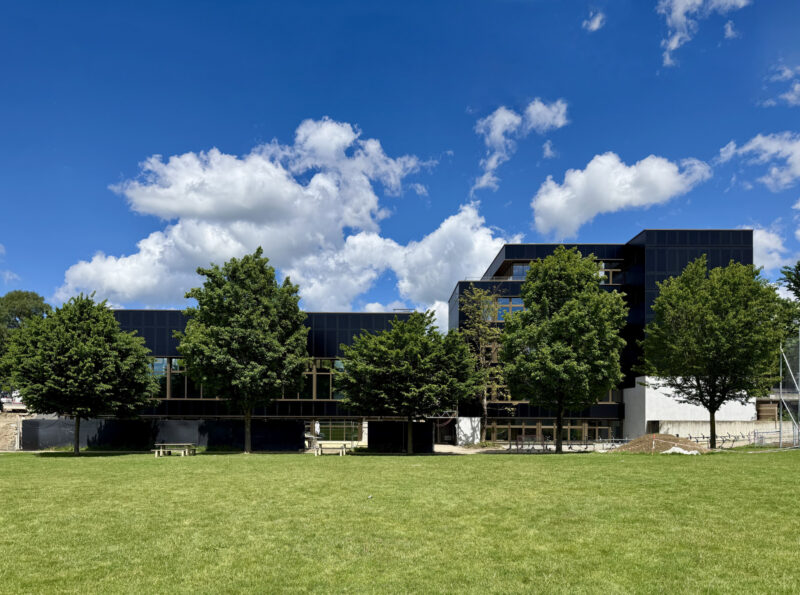 Naos Architekten Gesamtansicht 01