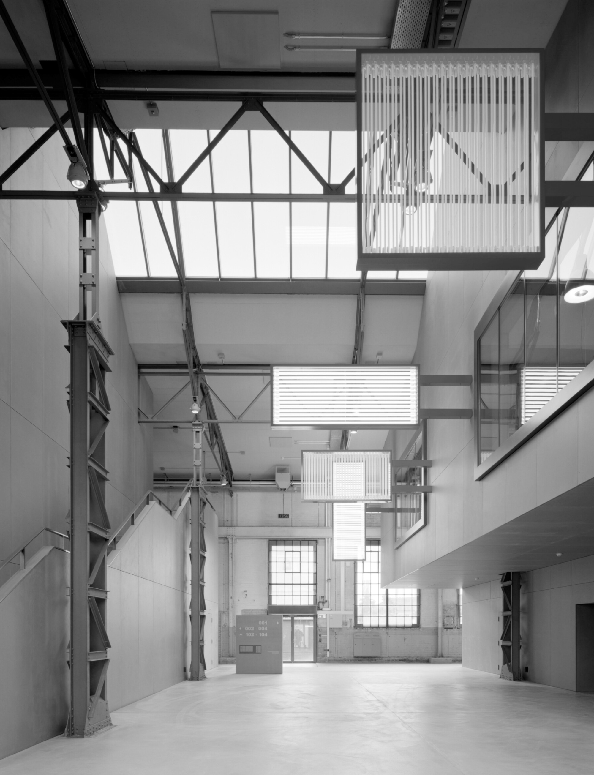 Unibe 00104 201006 3600 copy